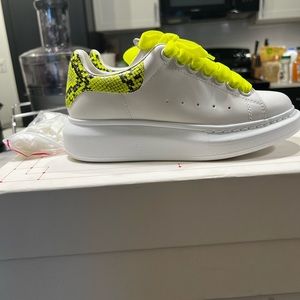 Woman’s Alexandre McQueen sneakers. Size 5.5